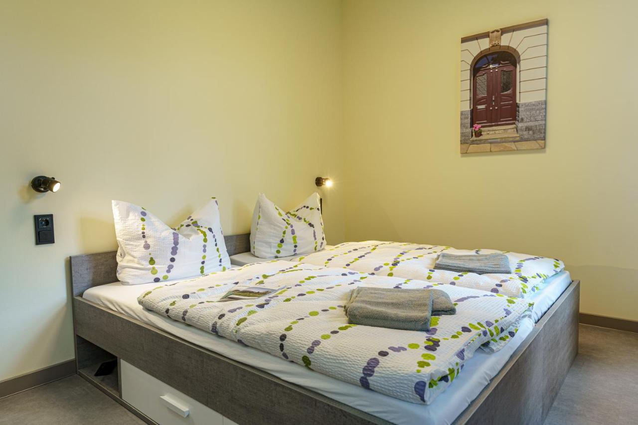 Hotel Und Hostel Gleisbett 安娜贝格-布赫霍尔茨 外观 照片